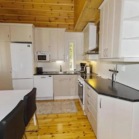 Elaentaetila By Interhome *