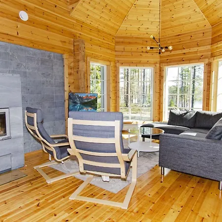 Elaentaetila By Interhome Nunnanlahti